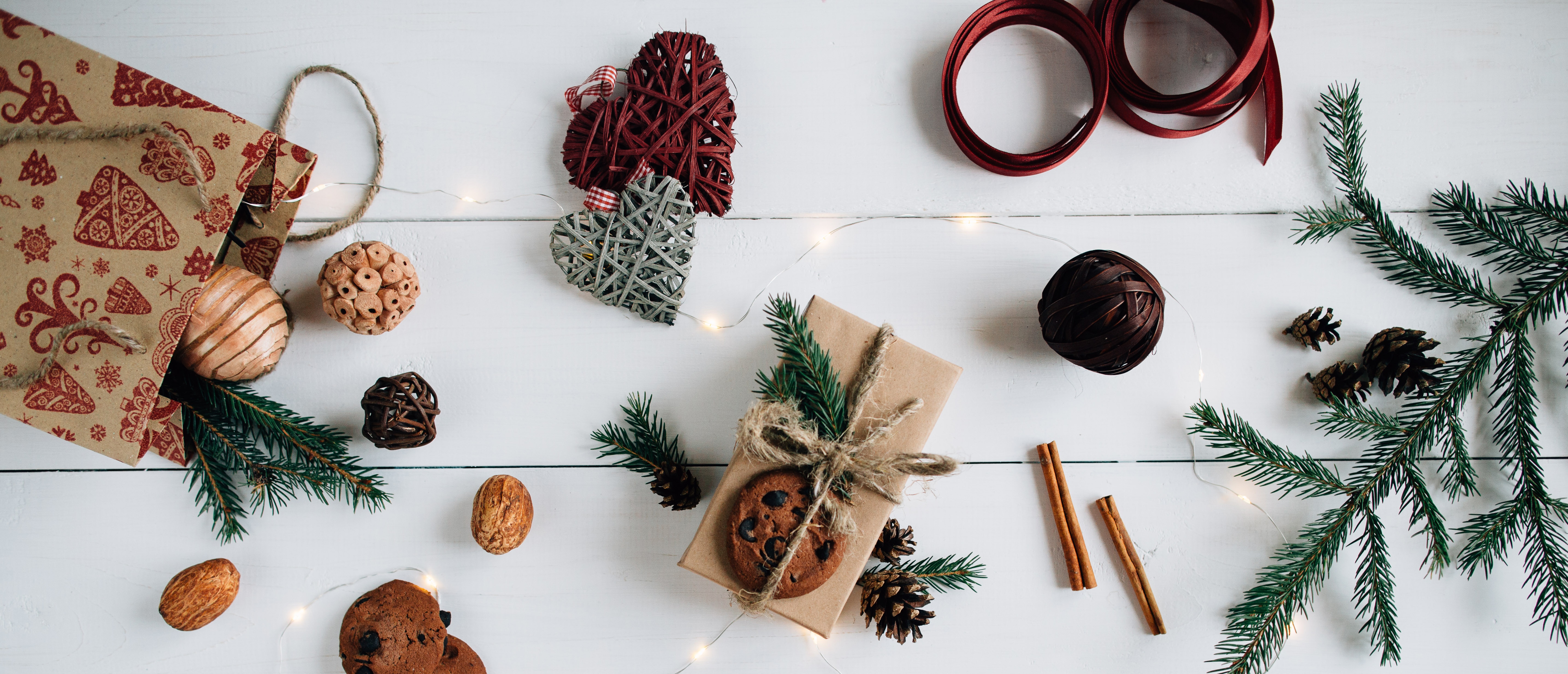 christmas-composition-white-wo